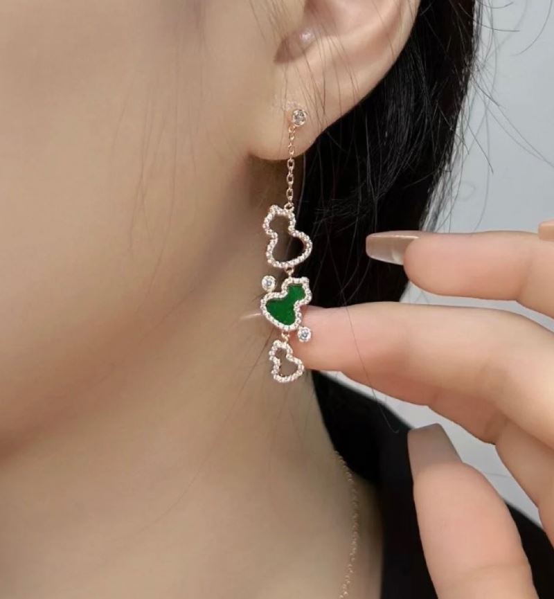 Qeelin Earrings